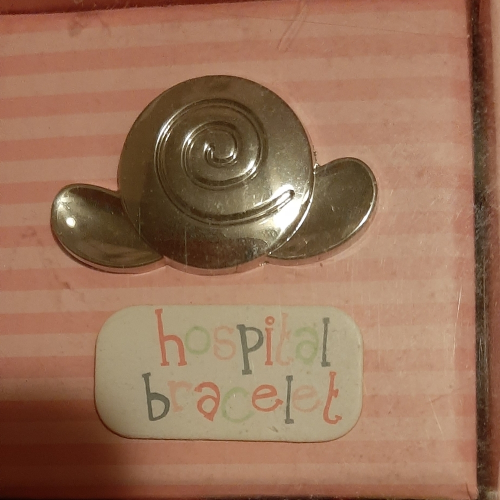 3 Keepsake boxes - Picture 3 of 4
